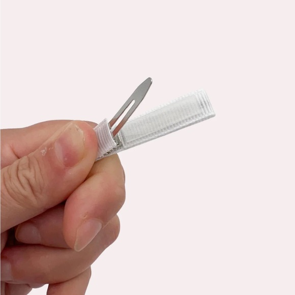 Mean on pink  Bow - Picture 3 of 4